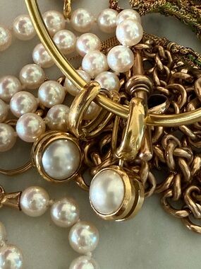 Marla Aaron Pearl Drop Lozenge Earrings - 18k Yellow Gold & White Pearl